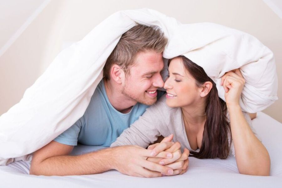 Điều trị đúng chỉ định và quan hệ tình dục an toàn giúp giảm nguy cơ tái nhiễm viêm vùng chậu