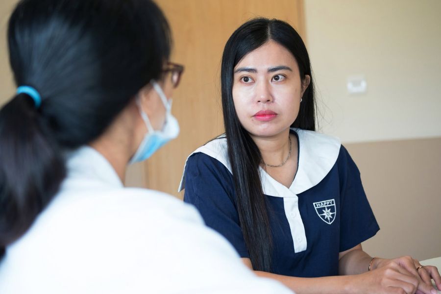 Người bệnh được tư vấn chi tiết về từng danh mục xét nghiệm và chẩn đoán y khoa