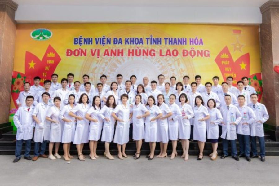 Hội chẩn chuyên môn kỹ lưỡng trước mỗi ca phẫu thuật giúp đảm bảo an toàn tối đa cho người bệnh