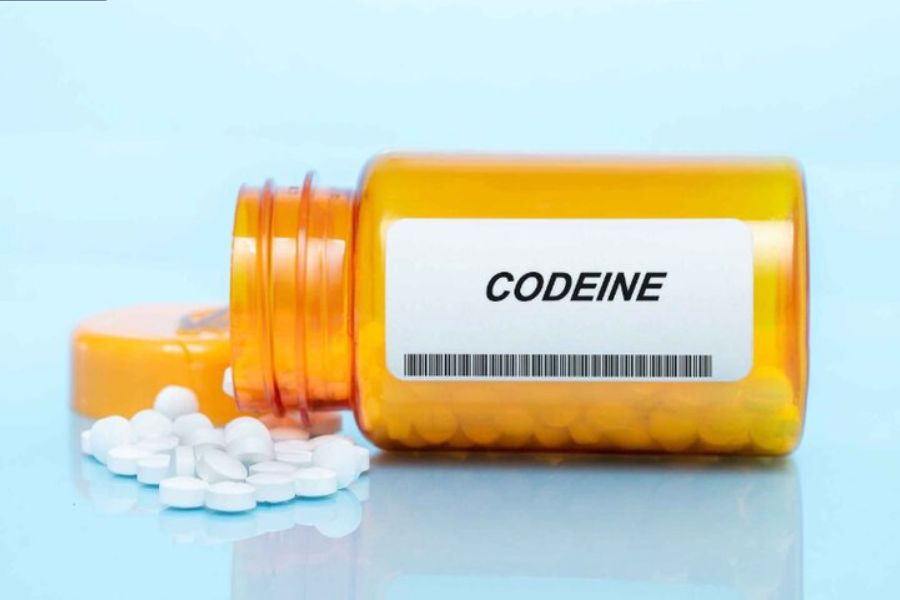 Codein có tác dụng giảm nhu động ruột mạnh, chỉ sử dụng khi có đơn thuốc điều trị từ bác sĩ