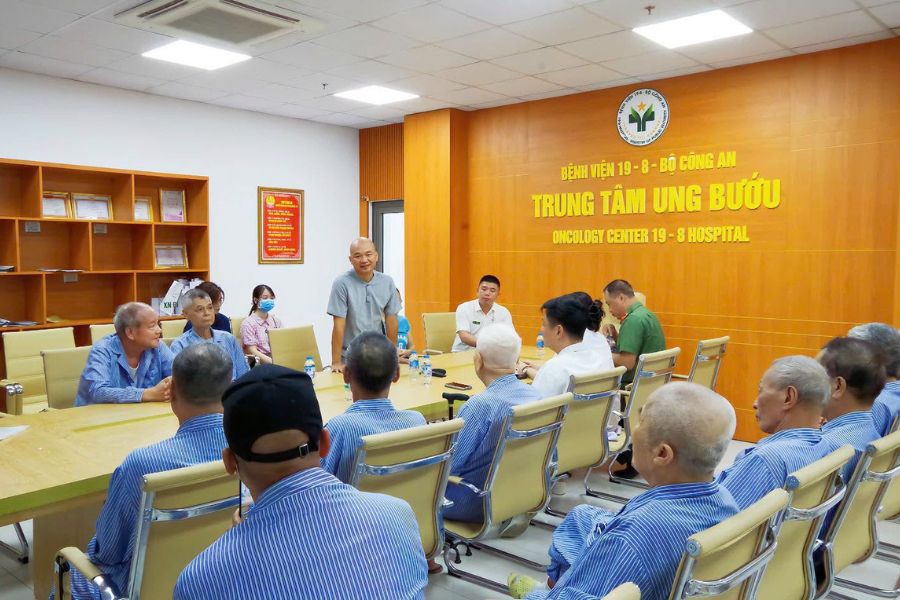 Bệnh viện đa khoa tuyến Trung ương uy tín với đội ngũ bác sĩ chuyên khoa giỏi và chi phí khám chữa bệnh hợp lý