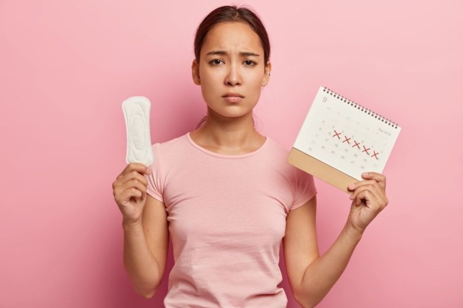 Vô kinh thứ phát là tình trạng mất kinh kéo dài ở phụ nữ trước đây đã có kinh nguyệt