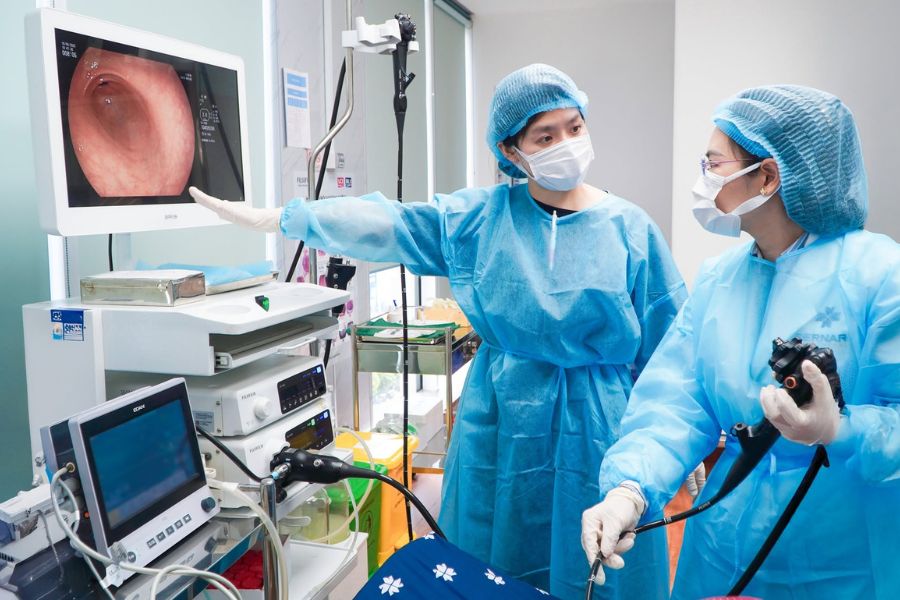 Bernard Healthcare áp dụng quy trình nội soi tiêu hóa tiêu chuẩn Nhật Bản cùng sự hỗ trợ trực tiếp từ đội ngũ bác sĩ giàu kinh nghiệm