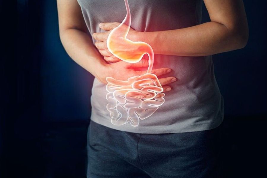 Nhận biết các triệu chứng viêm dạ dày do thuốc giảm đau và các dấu hiệu cảnh báo xuất huyết tiêu hóa cần đi khám gấp