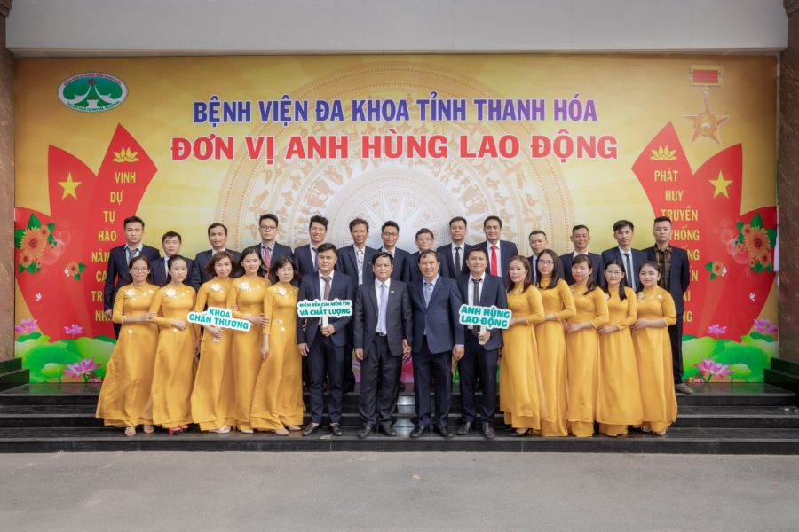 Đội ngũ bác sĩ giàu kinh nghiệm tại Khoa Ngoại Chấn thương Bệnh viện Đa khoa tỉnh Thanh Hóa luôn tận tâm vì sức khỏe người bệnh