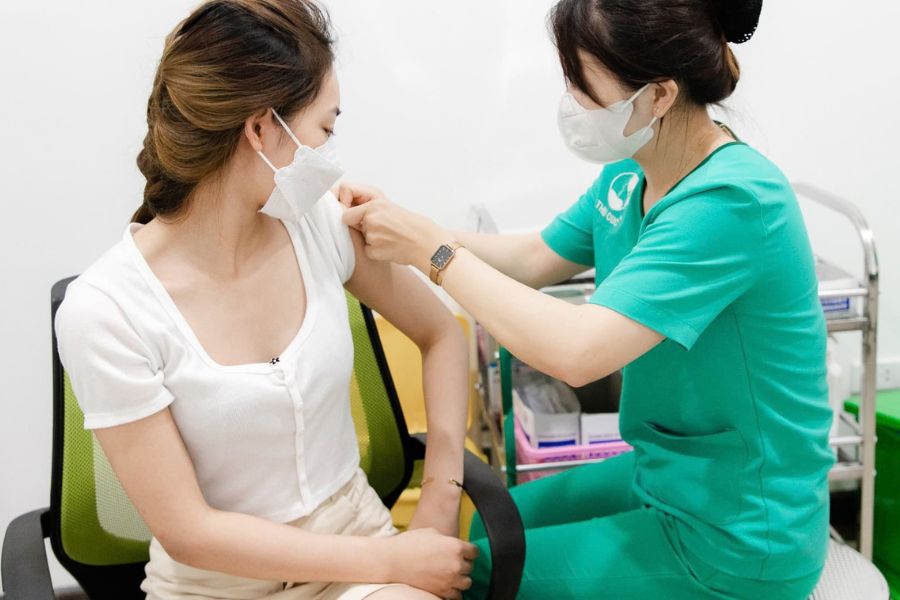 Không gian tiêm chủng hiện đại tại Thu Cúc TCI với quy trình khám sàng lọc kỹ càng cùng vắc xin nhập khẩu chính hãng