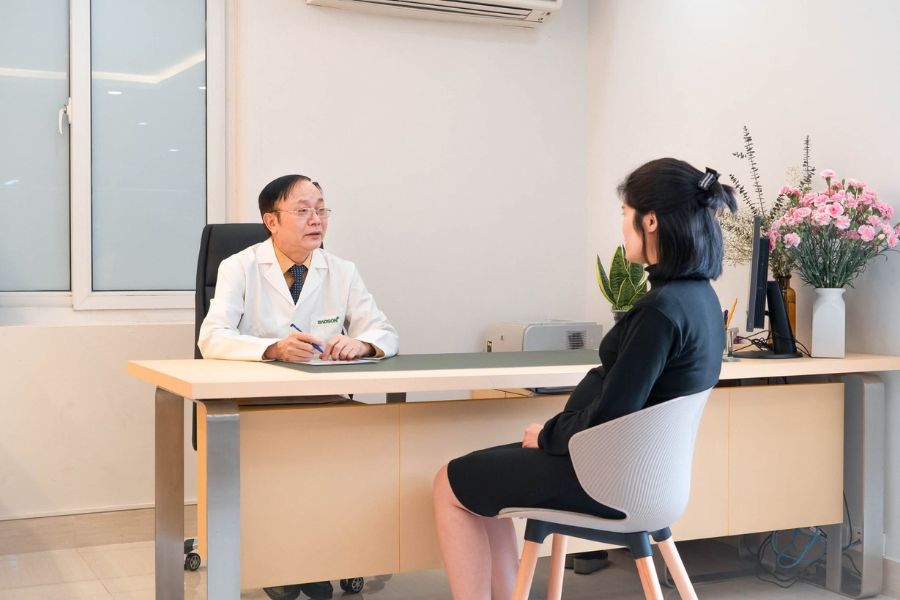 ThS.BS Nguyễn Bá Phê - Nguyên Phó Trưởng khoa Phụ ngoại Bệnh viện Phụ sản Trung ương, chuyên gia phẫu thuật nội soi phụ khoa kỹ thuật cao tại Bệnh viện Đa khoa Bảo Sơn