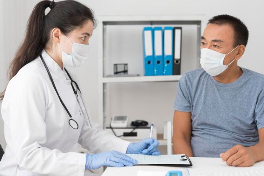 Người bị dị sản ruột dạ dày có nhiễm HP cần điều trị diệt khuẩn theo chỉ định của bác sĩ