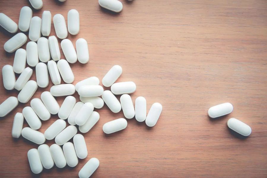 Paracetamol là thuốc giảm đau, hạ sốt phổ biến nhưng cần sử dụng đúng chỉ định y khoa để đảm bảo an toàn