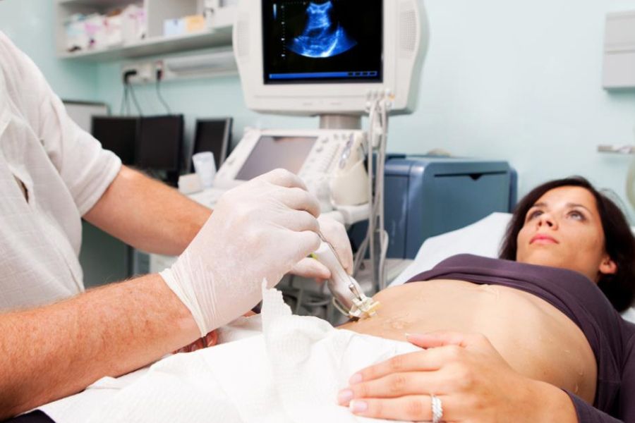Tầm soát và theo dõi định kỳ giúp phát hiện kịp thời các biến chứng xơ gan nguy hiểm