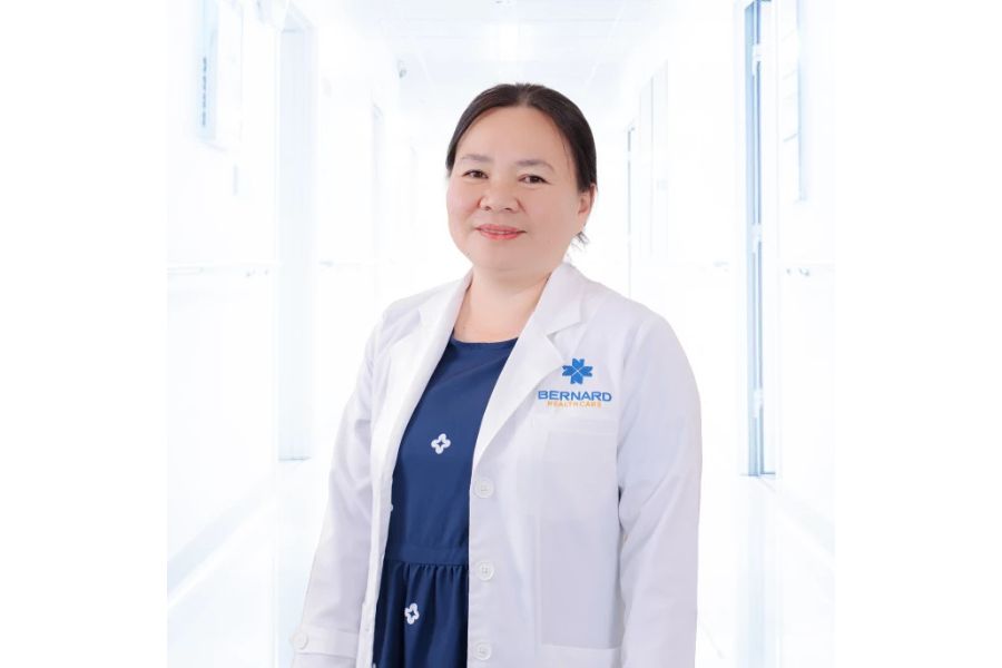 Bác sĩ CKI Ngô Thị Mỹ Phụng Giám đốc Chuyên môn cơ sở Tân Bình, hơn 10 năm kinh nghiệm tại Bệnh viện Từ Dũ