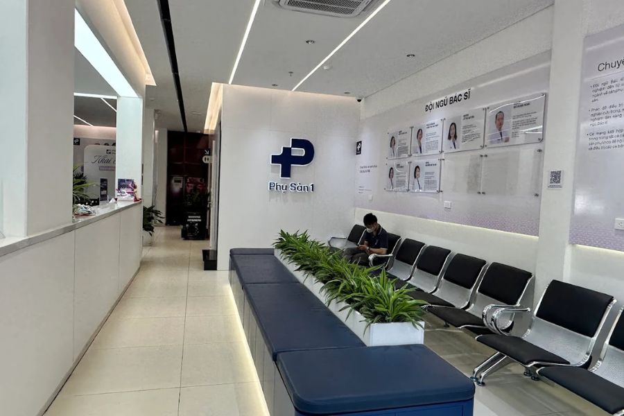 Phòng khám Phụ sản 1 tại 34 Nguyễn Hoàng (Nam Từ Liêm) sở hữu vị trí giao thông thuận tiện cùng không gian khám chữa bệnh hiện đại