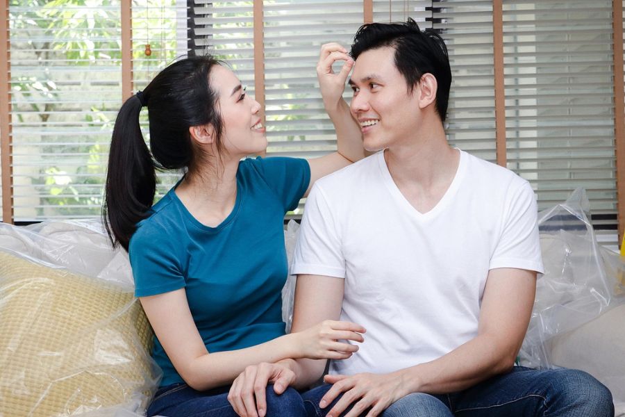 Viêm gan B không lây qua các tiếp xúc giao tiếp sinh hoạt thông thường hàng ngày