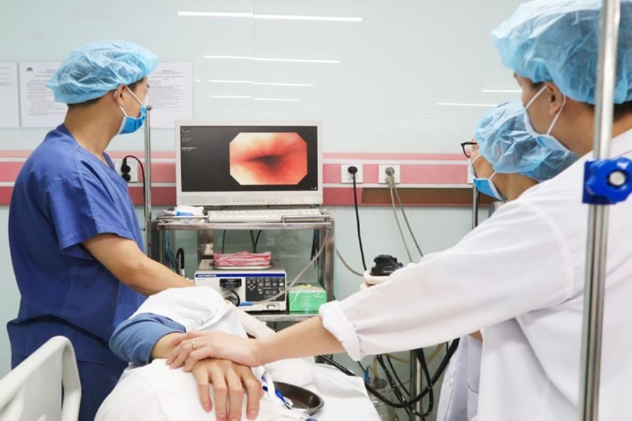 Người bị dị sản ruột dạ dày cần theo dõi và tái nội soi theo lịch bác sĩ chỉ định dựa trên mức độ tổn thương