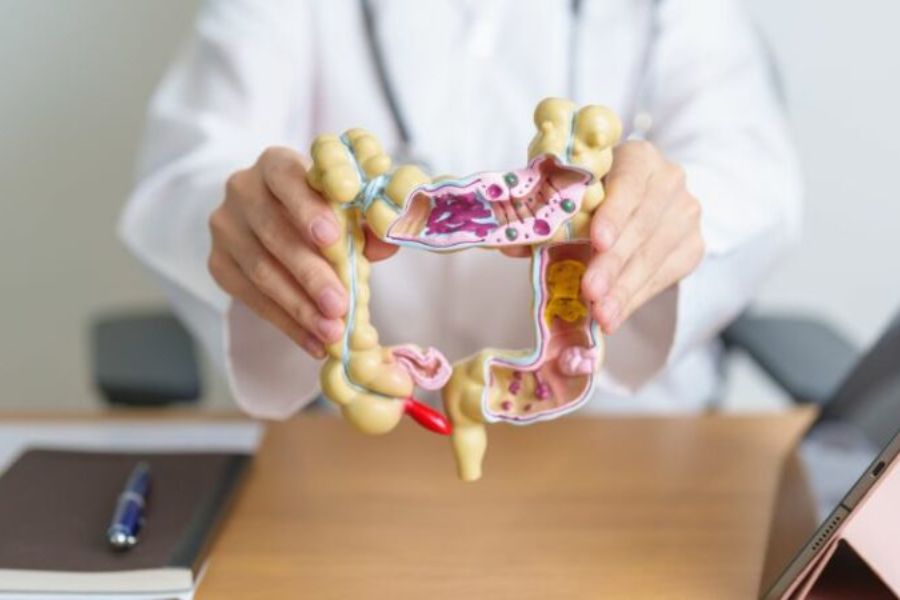 Viêm loét đại tràng có thể được kiểm soát và duy trì thuyên giảm lâu dài khi điều trị đúng theo hướng dẫn của bác sĩ