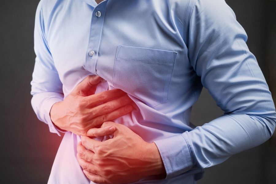Khó tiêu chức năng gây đầy bụng, nhanh no hoặc đau vùng bụng trên dù không tìm thấy tổn thương thực thể