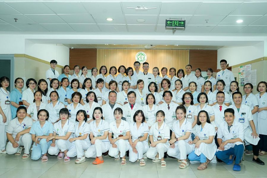 Khoa Phụ sản (Bệnh viện Bạch Mai) nổi bật với mô hình phối hợp đa chuyên khoa, hỗ trợ điều trị toàn diện các bệnh lý sản phụ khoa phức tạp