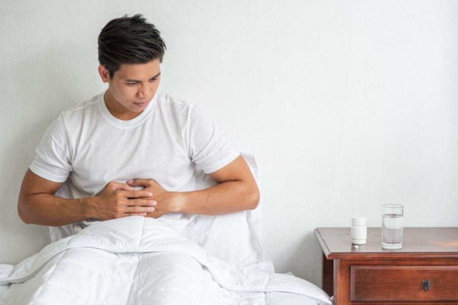 Trào ngược không đỡ sau điều trị, kèm nuốt khó hoặc sút cân bất thường cần được thăm khám sớm