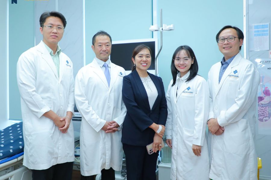 Chuyên khoa Nội hệ thống Y khoa Chuyên sâu Quốc tế Bernard quy tụ đội ngũ bác sĩ, chuyên gia hàng đầu từ Bệnh viện Chợ Rẫy