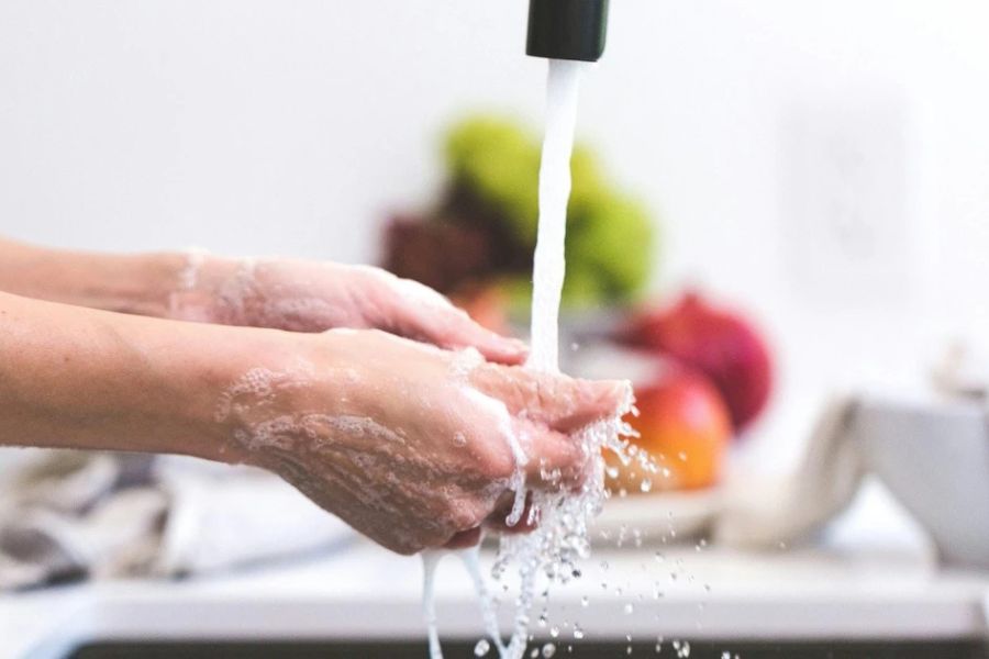 Ăn chín, uống nước sạch và rửa tay đúng cách giúp giảm nguy cơ lây nhiễm vi khuẩn HP