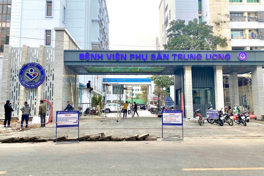 Bệnh viện Phụ sản Trung ương là cơ sở y tế đầu ngành toàn quốc, quy tụ đội ngũ chuyên gia hàng đầu về thăm khám và điều trị bệnh lý phụ khoa