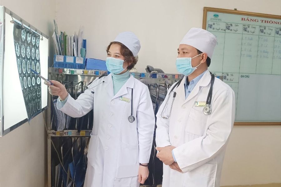 Đội ngũ y bác sĩ Khoa Thần kinh - Đột quỵ Bệnh viện Đa khoa tỉnh Thanh Hóa luôn tận tâm vì sức khỏe người bệnh