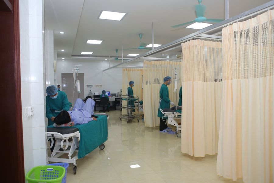 Ứng dụng phẫu thuật nội soi hiện đại giúp người bệnh giảm đau, hồi phục nhanh chóng sau mổ