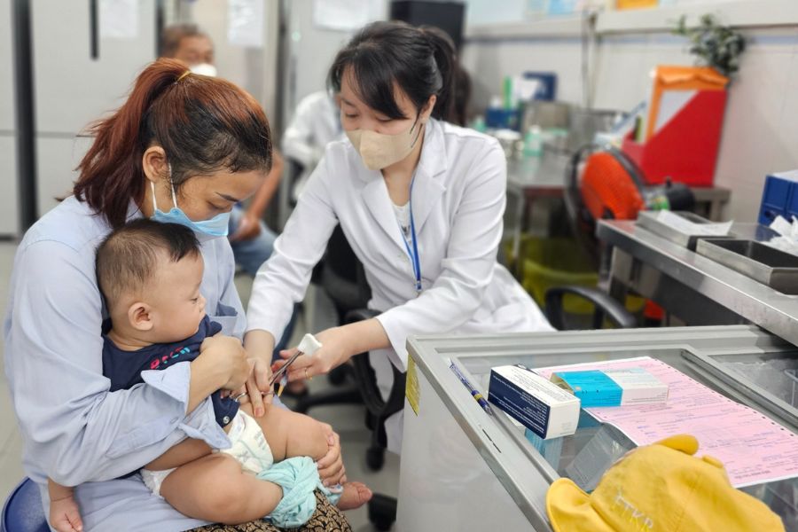 Vắc xin Envacgen phòng chủng virus EV71 gây bệnh tay chân miệng đã được Bộ Y tế cấp phép lưu hành tại Việt Nam