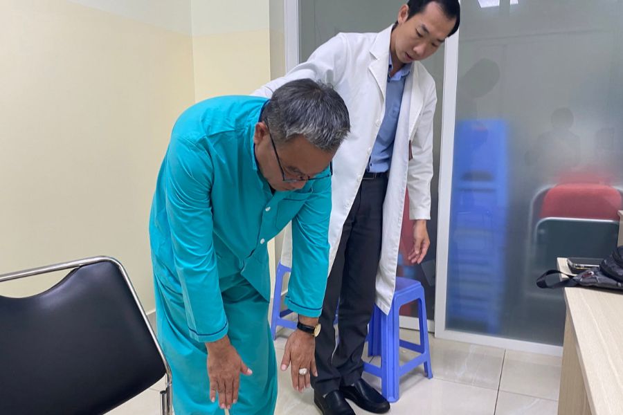 BS.CKI Diệp Thái Toàn chuyên khám và điều trị chấn thương, bệnh lý cơ xương khớp