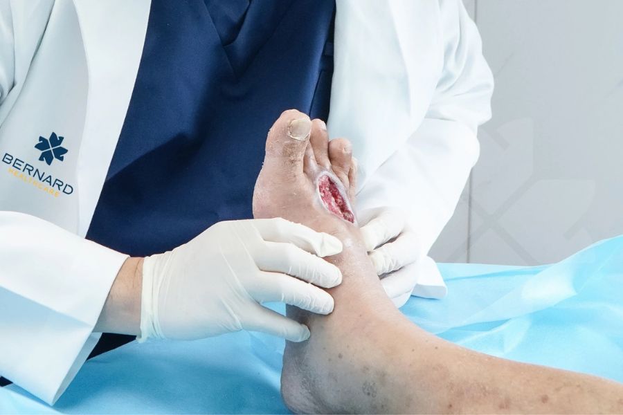 Các dịch vụ Ngoại khoa chuyên sâu tại Bernard Healthcare được xây dựng theo tiêu chuẩn y khoa tiên tiến