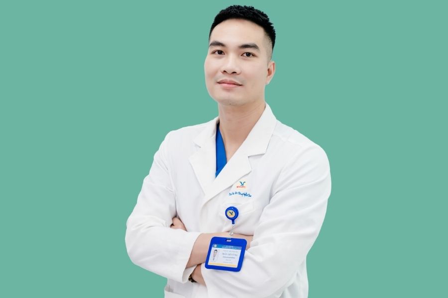 Đặt lịch bác sĩ khám bệnh truyền nhiễm nhi giỏi Hà Nội Trần Tiến Tùng (Ảnh: Medlatec)