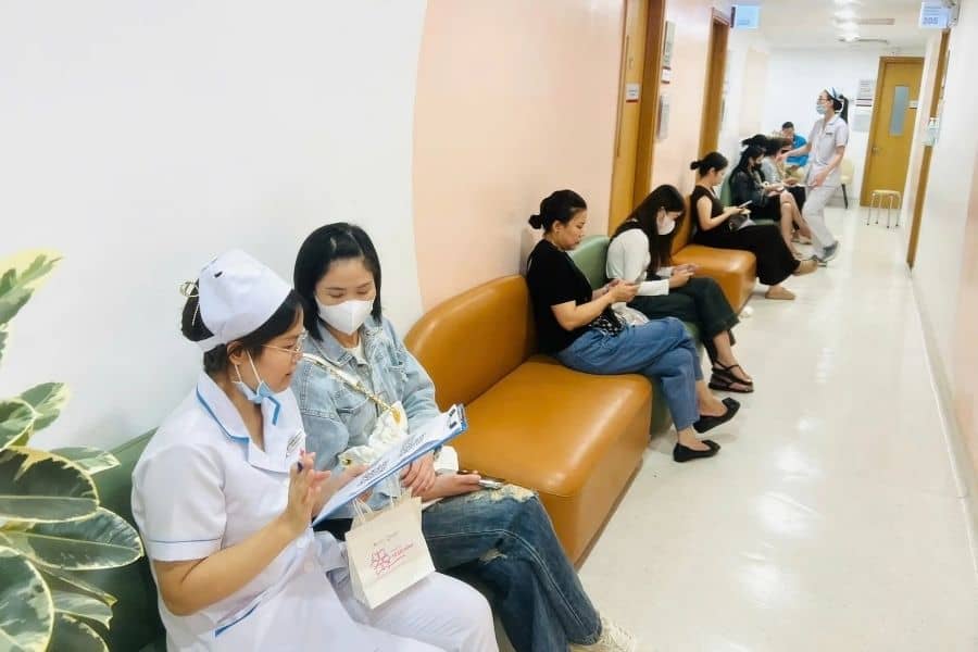 Siêu âm nội soi tiêu hóa ở đâu Hà Nội - Bệnh viện Ung bướu Hưng Việt (Ảnh: Hello Bacsi)