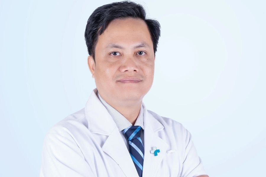 Đặt lịch với bác sĩ nội soi dạ dày giỏi TPHCM Cao Hùng Phong (Ảnh: Hoàn Mỹ)
