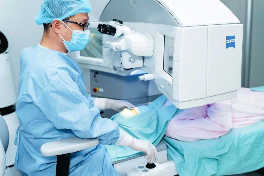 Bệnh viện Mắt Bà Rịa - Vũng Tàu có tiếp nhận khám chữa bệnh bằng BHYT (Ảnh: Báo Tuổi trẻ)