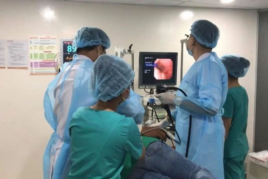 Khám đại tràng ở đâu TPHCM - Golden Healthcare đầu tư thiết bị nội soi phục vụ thăm khám tiêu hóa (Ảnh: Golden Healthcare)