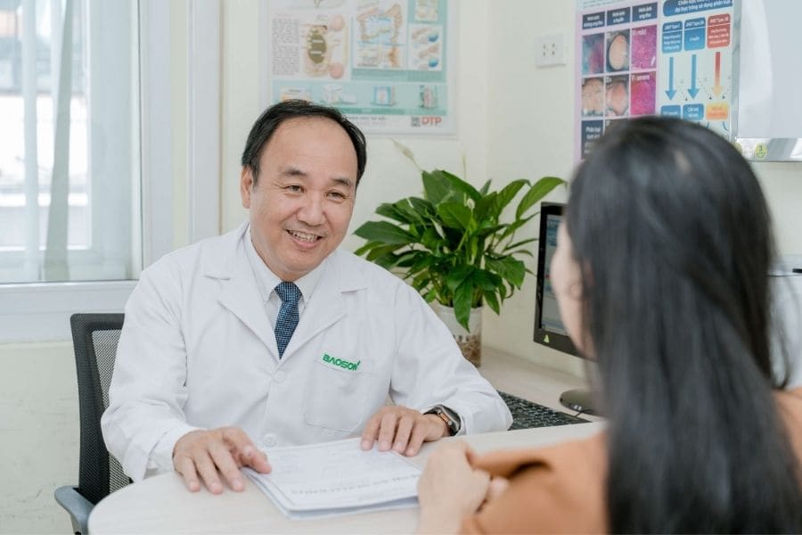 Đặt lịch khám bác sĩ điều trị bệnh trĩ Hà Nội với bác sĩ Lê Minh Sơn (Ảnh: Bệnh viện Đa khoa Bảo Sơn)