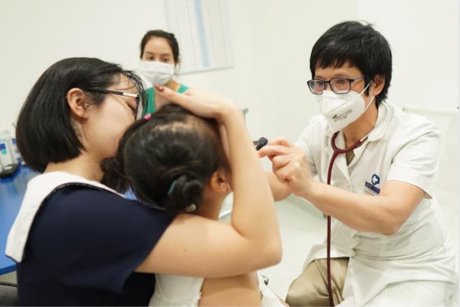 Bác sĩ Phạm Thị Vân Anh công tác ở Phòng khám đa khoa Mediplus.