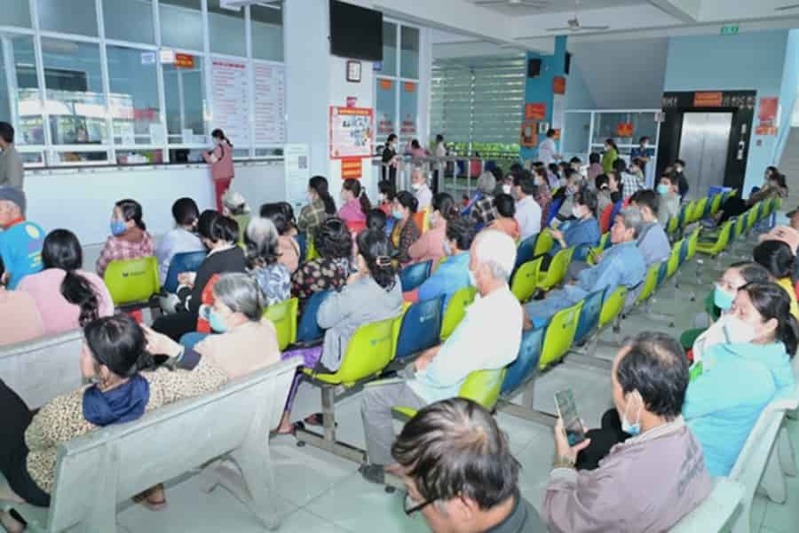 Khám chữa bệnh tại Bệnh viện Quân dân y tỉnh Đồng Tháp (Nguồn: Báo Quân đội Nhân dân)