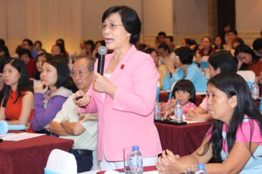 PGS.TS Phạm Thị Minh Hồng có chuyên môn sâu trong chẩn đoán và điều trị các bệnh lý Hô hấp nhi
