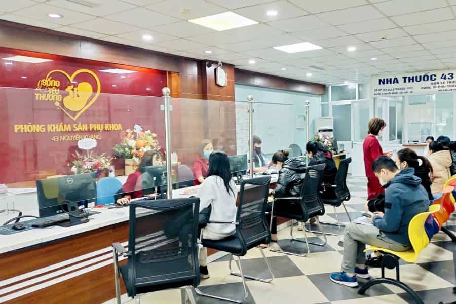 Tìm hiểu dịch vụ khám đốt viêm lộ tuyến tử cung ngoài giờ Hà Nội ở phòng khám Sản phụ khoa 43 Nguyễn Khang (Ảnh: Phòng khám Sản phụ khoa 43 Nguyễn Khang)