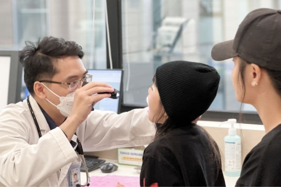 Khám dị ứng cho trẻ ở đâu Hà Nội - DYM Medical Center chú trọng không gian khám thân thiện với trẻ