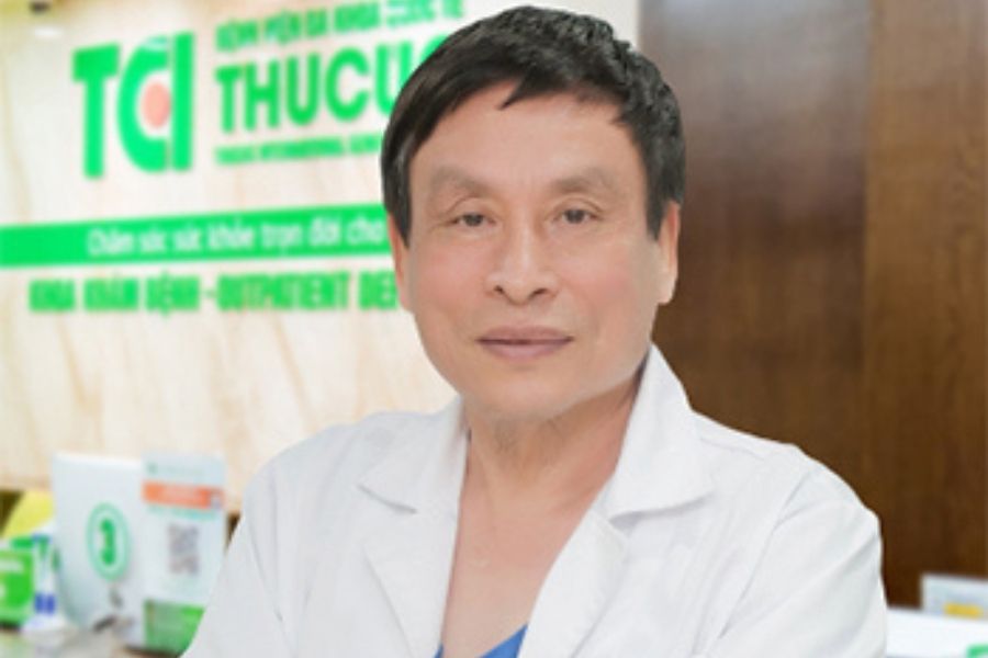 Bác sĩ Nguyễn Văn Hà - Bác sĩ điều trị rong kinh giỏi Hà Nội (Ảnh: Bcare)