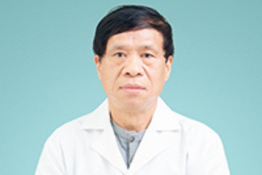 Khám trào ngược tại Bệnh viện ĐK Bảo Sơn với bác sĩ Nguyễn Văn Lý (Ảnh: Bệnh viện Đa khoa Bảo Sơn)