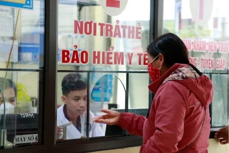 Bệnh viện Đa khoa khu vực Ba Tri có tiếp nhận khám chữa bệnh bằng thẻ BHYT cho mọi người dân có thẻ hợp lệ