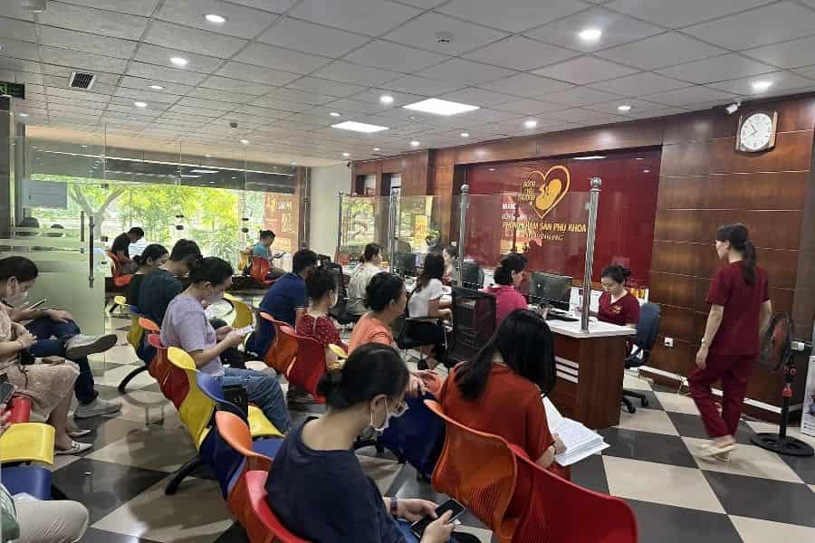Khám sau sinh ở đâu Hà Nội - Phòng khám Sản phụ khoa 43 Nguyễn Khang hỗ trợ kiểm tra sức khỏe mẹ sau sinh (Ảnh: Tripi)