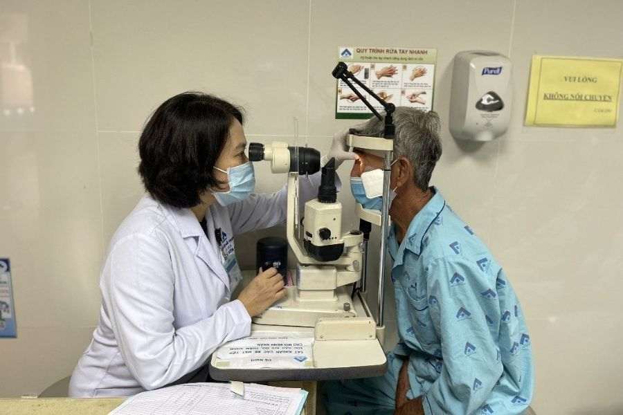 Bệnh viện Mắt TP HCM có tiếp nhận khám chữa bệnh bằng thẻ BHYT cho mọi đối tượng tham gia (Ảnh: Báo Sức khoẻ & Đời sống)