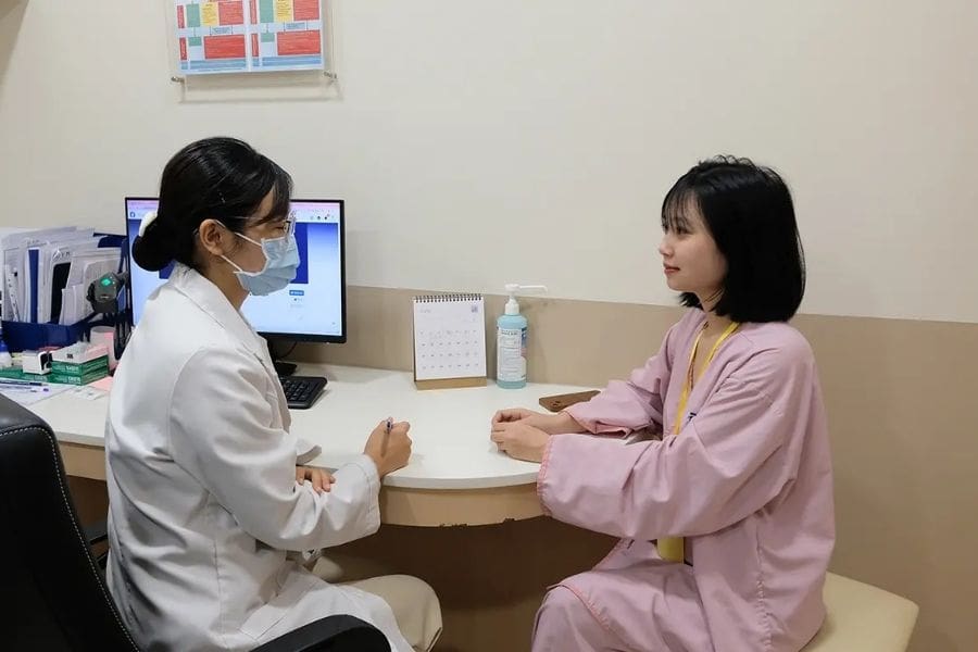 DYM Medical Center chú trọng sự riêng tư trong quá trình khám phụ khoa (Ảnh: Medpro)