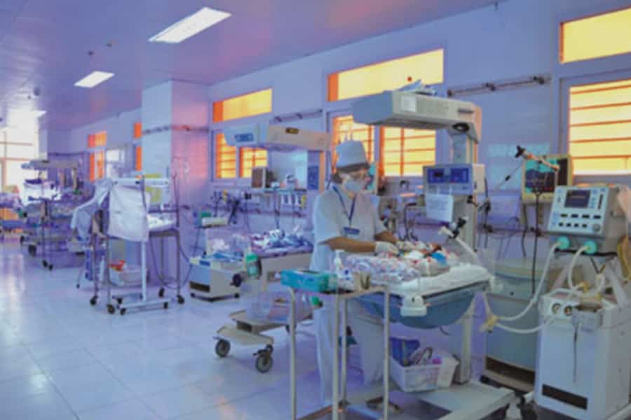 Khám chữa bệnh cho trẻ nhỏ tại Bệnh viện Nhi đồng TP Cần Thơ 