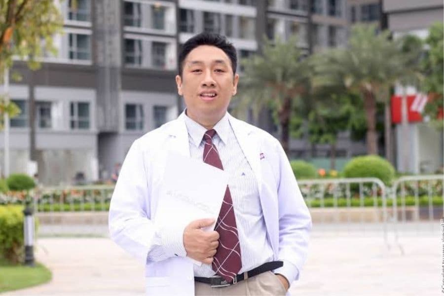 Đặt lịch bác sĩ khám gan nhiễm mỡ giỏi TPHCM Trần Ngọc Lưu Phương