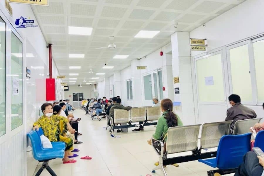 Tham khảo chi phí khám tại Bệnh viện Đa khoa Trung ương Cần Thơ (Ảnh: PTRP)
